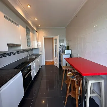 Apartment Romance By The Sea *