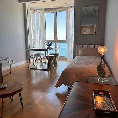 Romance By The Sea * San Sebastian
