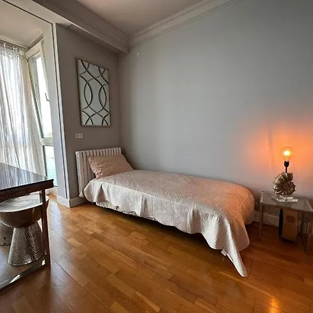Romance By The Sea Apartment *